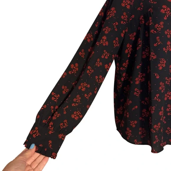 ANN TAYLOR LOFT Black Blouse w/ Red Floral Pattern   MEDIUM   #6 - Picture 3 of 9